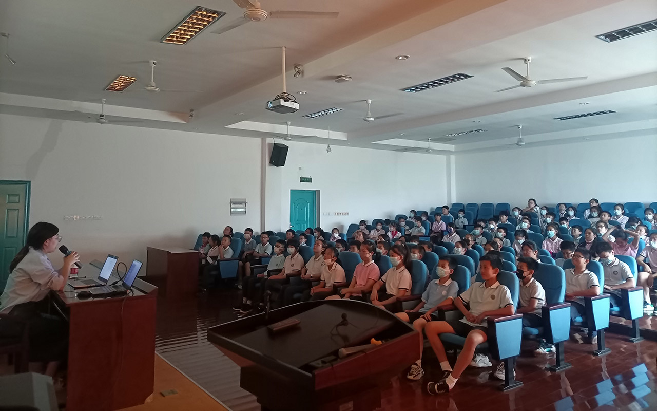 大石桥高钱小学